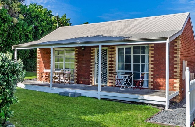 Beautifully renovated cottage provides the perfect beach retreat