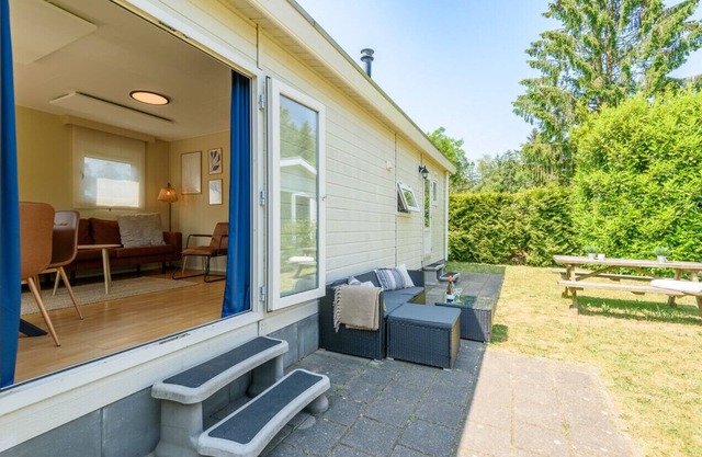 Beautifully situated cozy chalet in the Veluwe.