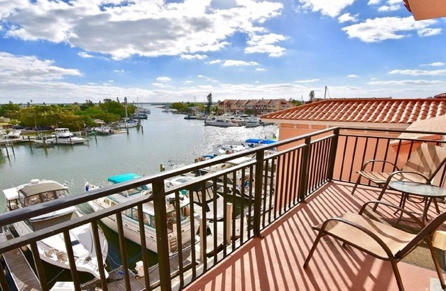 Madeira Bay Resort 
