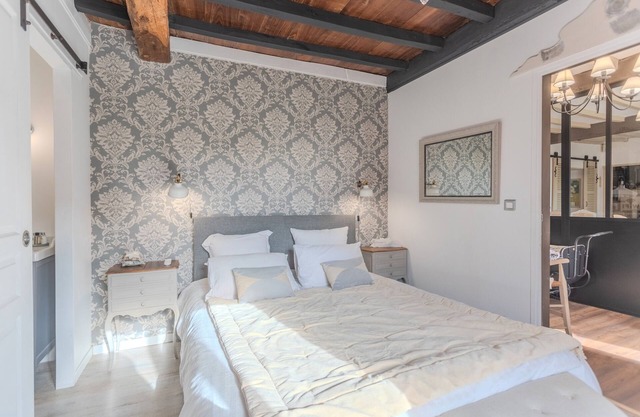 Bed and Breakfast 'Capucine' with Mountain View, Wi-Fi and Air Conditioning