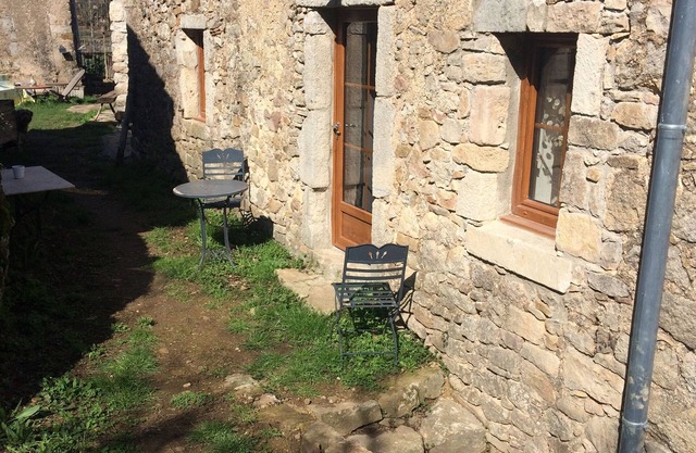 Bed and breakfast with or without breakfast