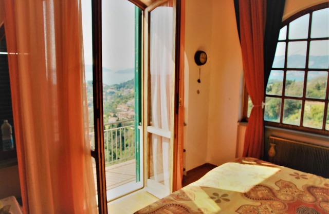 Bed and breakfast in the hills of Lerici