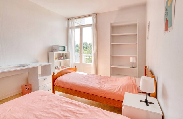 Bed and Breakfast with Local Host in Toulouse with Wi-Fi
