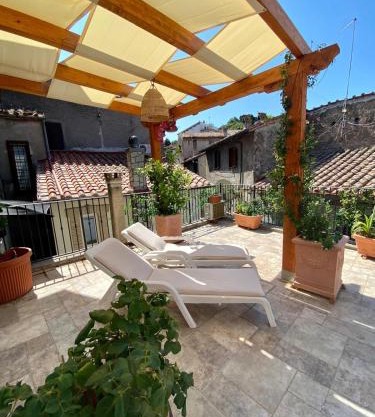 BED&BIKEITALIA - Anguillara Sabazia - AL BORGO