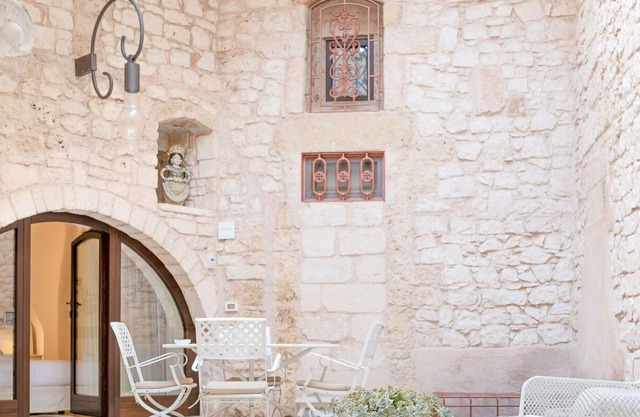 Bed & Breakfast in Carovigno with 1 bedrooms sleeps 4