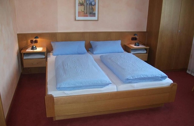 Bed & Breakfast Shower/WC, Marienburg - Schier, Appart-Pension