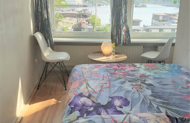 Bed'njoy clean cozy and central with astonishing view