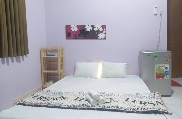 Bee.Bee Homestay (Deluxe DOUBLE BALCONY Giường Đôi với Ban công