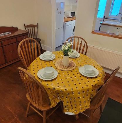 Bee Cottage