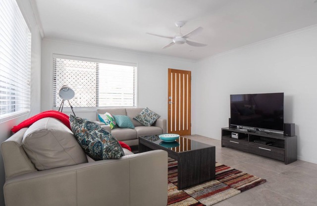 Beerburrum St, 2/22 Dicky Beach