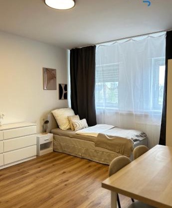 BEGE APARTMENTS ProTeam Base