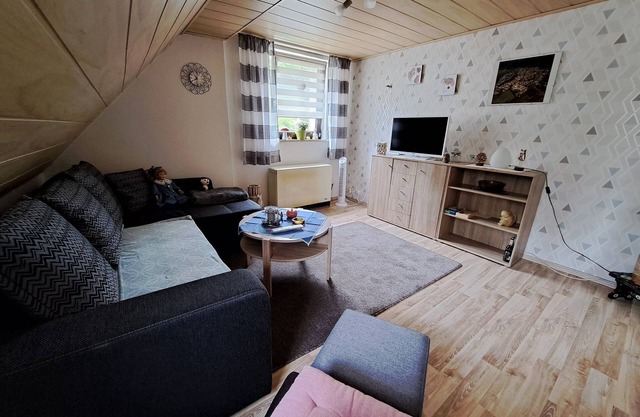 Behagliche Ferienwohnung 50qm im Obergeschoss mit Garten und Freisitz