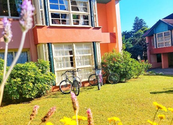 Belíssimo Duplex a 500m Lago Neg 3Q 4bikes Churrasq lareira Ar QF