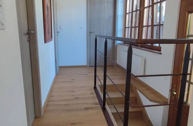 Bel Appartement en Coeur de Ville Avec Parking Privé