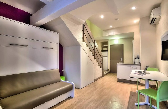 Belambra Clubs and Residence La Colle-sur-Loup - Les Terrasses De Saint-Paul De Vence - Classic Duplex Apartment 1 Bedroom 5 People Terrace