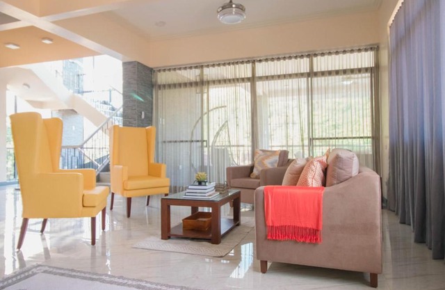 Bella Villa Coron