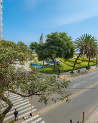 Bella vista al mar y Larcomar - Miraflores