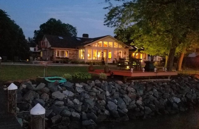 Bella Vista Holiday Family Gatherings in Coastal Maryland!