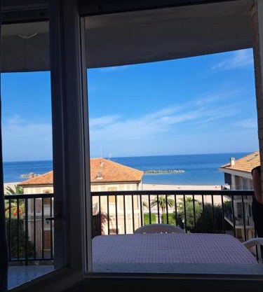 Bellavista fronte mare