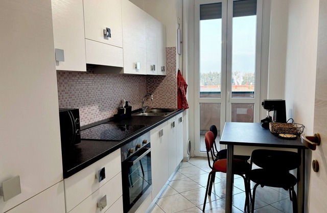 {Bellavista Apartment} comfortable panoramic accommodation near Monza