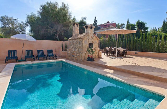 Bellavista - with private swimming pool