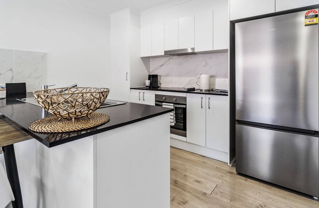 Bellbird Park-RM 3 bedroom house-West location, close to Motorway and Orion