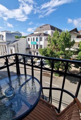 Belle Apartments - Republicii