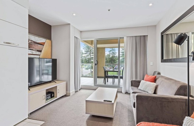 Belle Escapes - Glenelg Shores Apartment