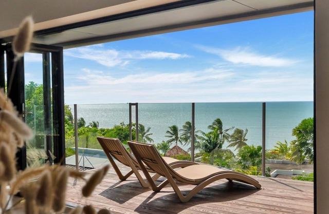 Belle Escapes Trinity Blue Oceanview Home