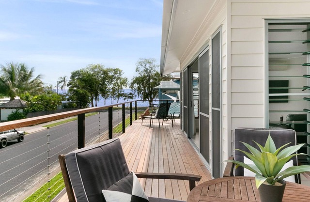 Belle Escapes Tropical Beachside Oasis Clifton Beach