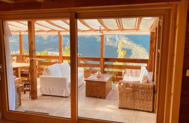 Belle Maison Chaleureuse au Coeur de la Nature Dans le Queyras