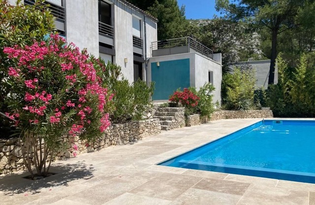 Belle Maison EN Provence