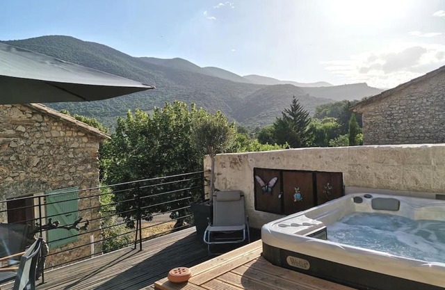 Belle maison Provence/grand spa/vue panoramique