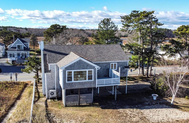 Belle Mer: Beachfront Bliss in Biddeford’s Hills Beach Community