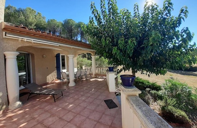 Belle villa entre garrigue et rivière