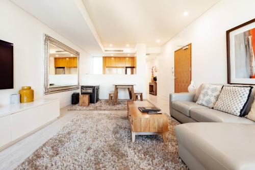 Bellevue Hill Designer | Central location + views
