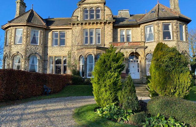 Bellfield Country Suites