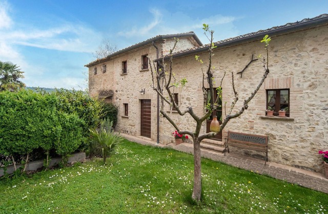 Belvilla by OYO Farmhouse in Citta' di Castello