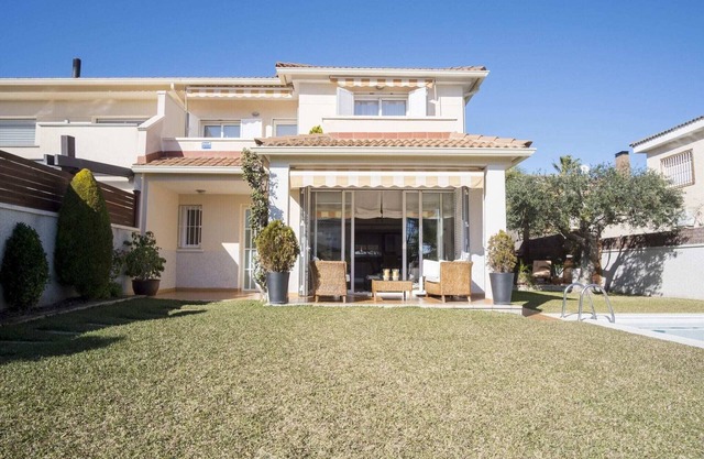 Belvilla by OYO Casa Linda