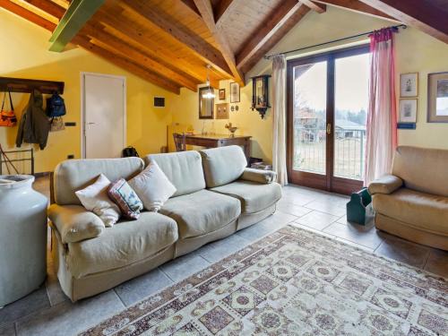 Belvilla by OYO Secluded Apartment with Balcony