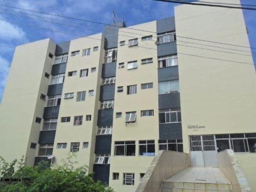 Bem Localizado Apartamento 2 Quartos Orla Rio Vermelho Há 20 min da Barra-Ondina Internet ArCondicionado