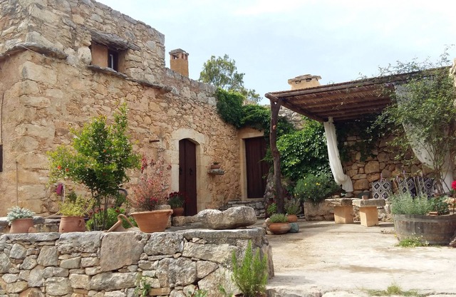 Bendeni authentic Cretan Cottage