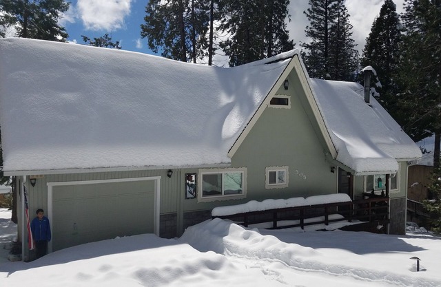 Beo's Place a Bear Valley/Arnold/Wineries/Modern Mountain Get Away