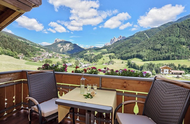 'Bergblick - Apartment Fichte' with Mountain View
