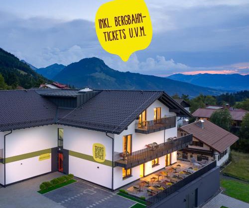 BergBuddies - Übernachtung inklusive kostenlosen Bergbahntickets und vielem mehr