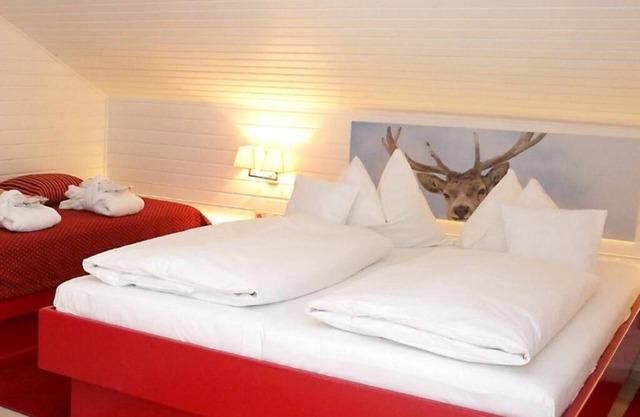 Berghotel Hois: Family apartment with balcony