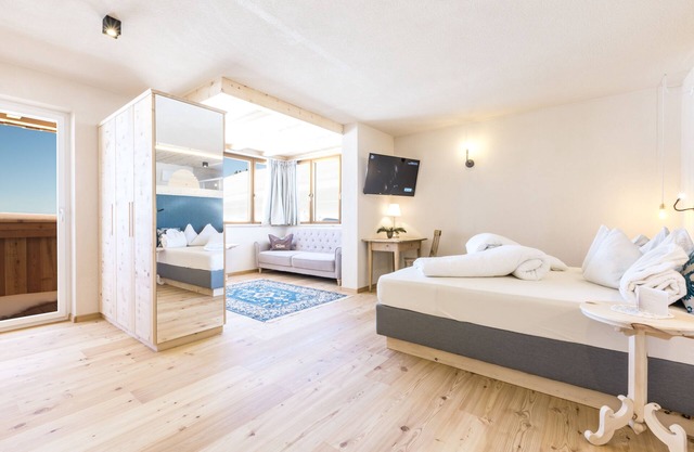 Berghotel Jochgrimm - Your hoome in the Dolomites