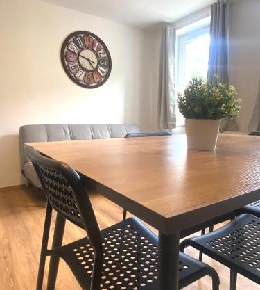 Bergluft TOP 3 Modern Apartment with 2 bedrooms in Grafenbach - Wi-Fi, Parking & 24 hour Self Check-in