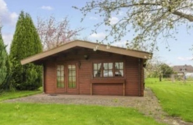 Bergner "s log cabin