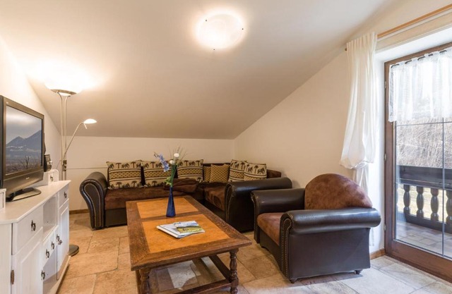 Bergschlössl - Appartment 25 mit Traumblick über das Inntal